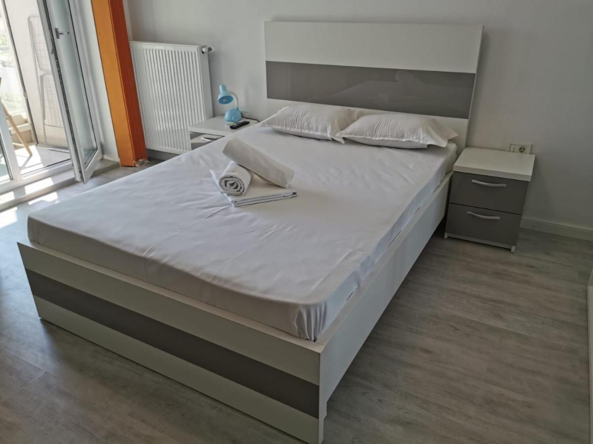 Grand Mamaia Lake Apartments Köstence Dış mekan fotoğraf